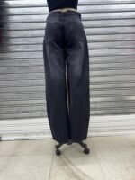 ART. 087 - BAGGY NEGRO LOCALIZADO - Imagen 2